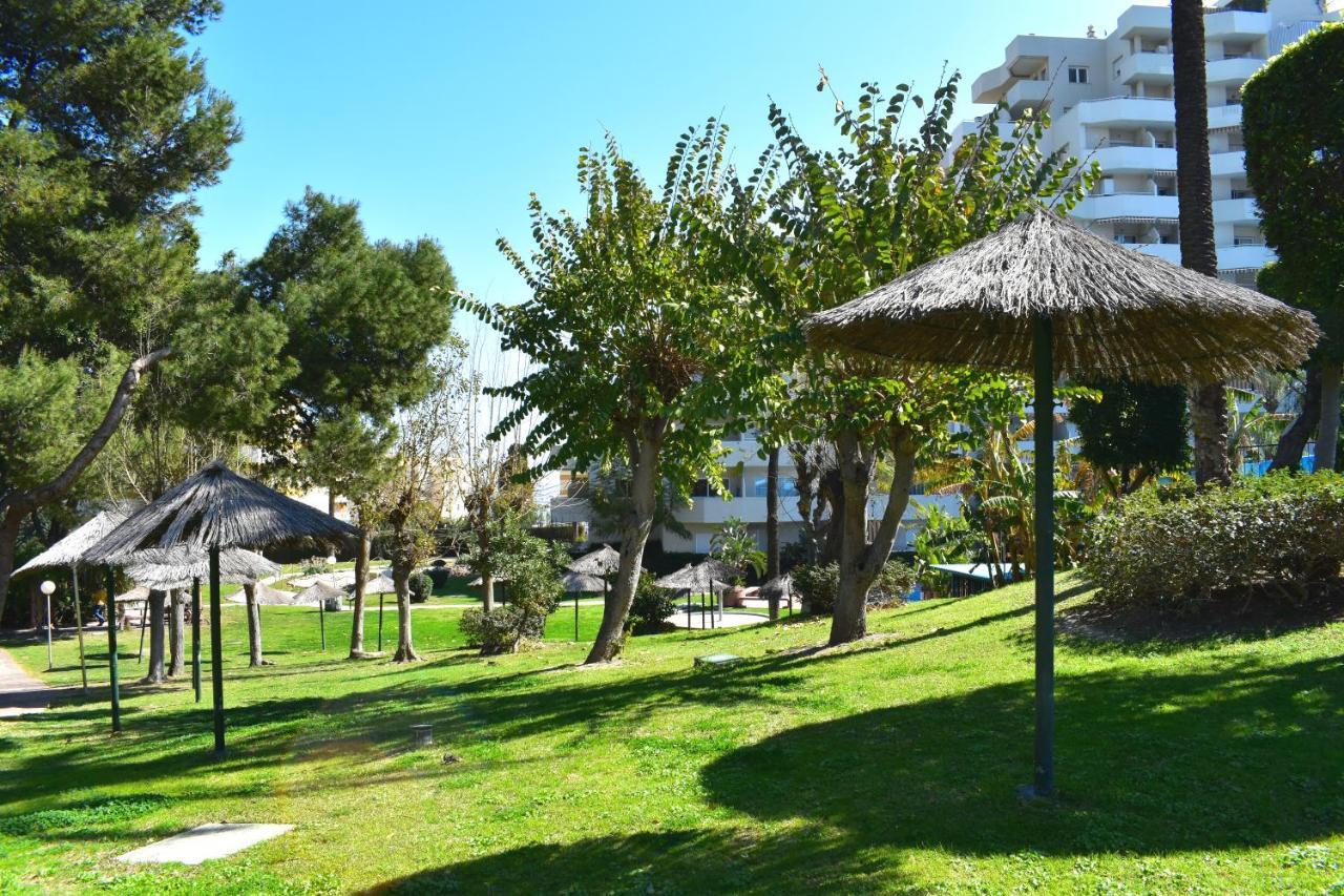 "Vive Benal Beach" Estudios Con Vistas Al Parque Acuatico 贝纳尔马德纳 外观 照片